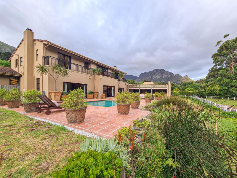 5 Bedroom Property for Sale in Hout Bay Western Cape